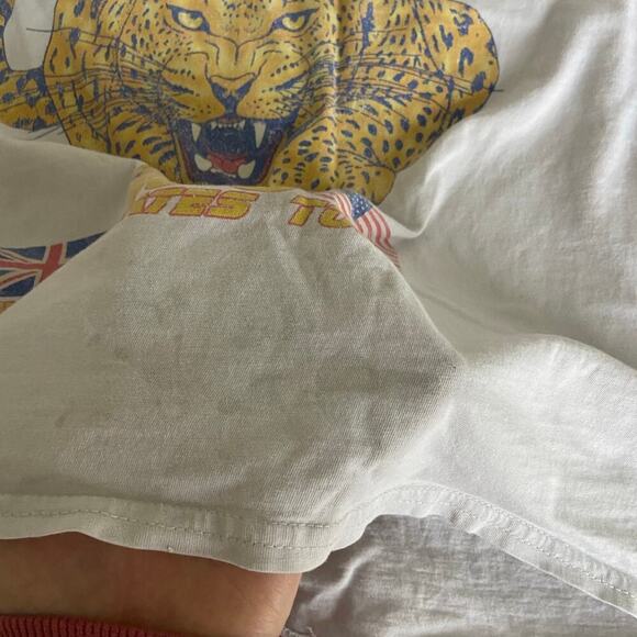 Def Leppard pyromania 1983 your shirt album concert rock band medium - Picture 6 of 8